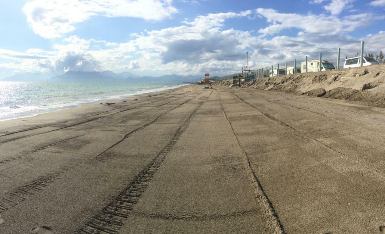Camping Lido Di Salerno Понтеканьяно Экстерьер фото