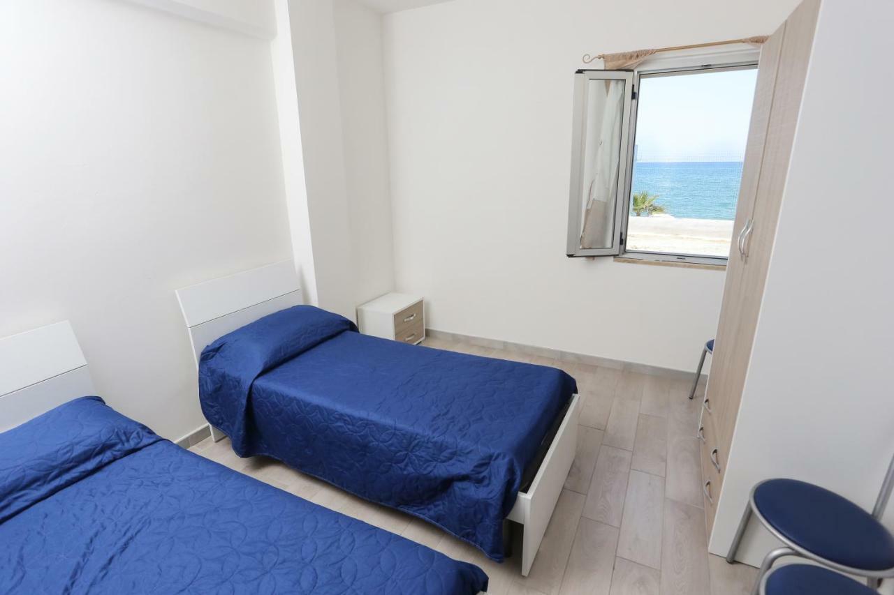 Camping Lido Di Salerno Понтеканьяно Экстерьер фото